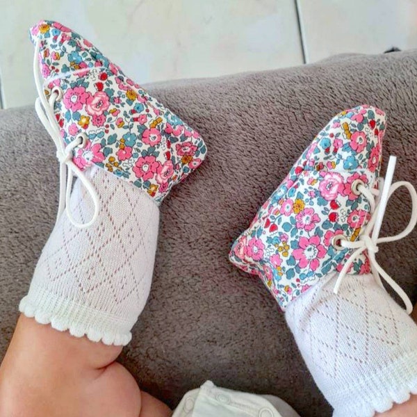 Chaussons bébé Liberty au choix !