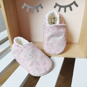 Chaussons bébé semelles cuir & Liberty au choix Lib. Capel Rose