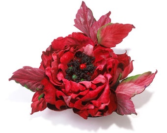 Broche fleur rouge Grande épingle florale en soie faite main Grande broche de soirée pour écharpe Fleur de mariage pour la mère de la mariée Bijoux tendance