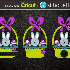 Puede incluir: Tres diseños de cestas de Pascua con un conejito, huevos y un lazo. Las cestas son de color verde lima con ribete turquesa y lazos morados. Los conejitos son grises con orejas blancas. El texto "READY FOR Cricut silhouette" está en la parte superior.