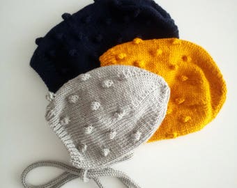 Wool headphone with pompom