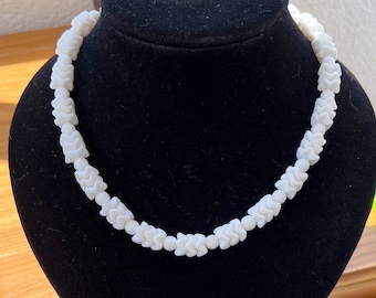 Vintage Art Deco White Czech Glass Necklace