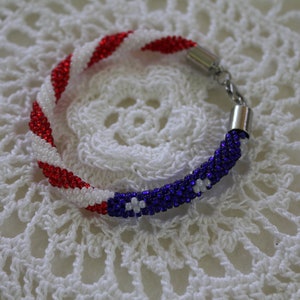 Red white blue Patriotic seed bead bracelet