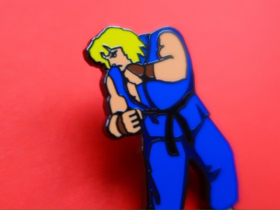 Ken Street Fighter 2 Hard Enamel Pin Arcade Gaming Badge - Sega