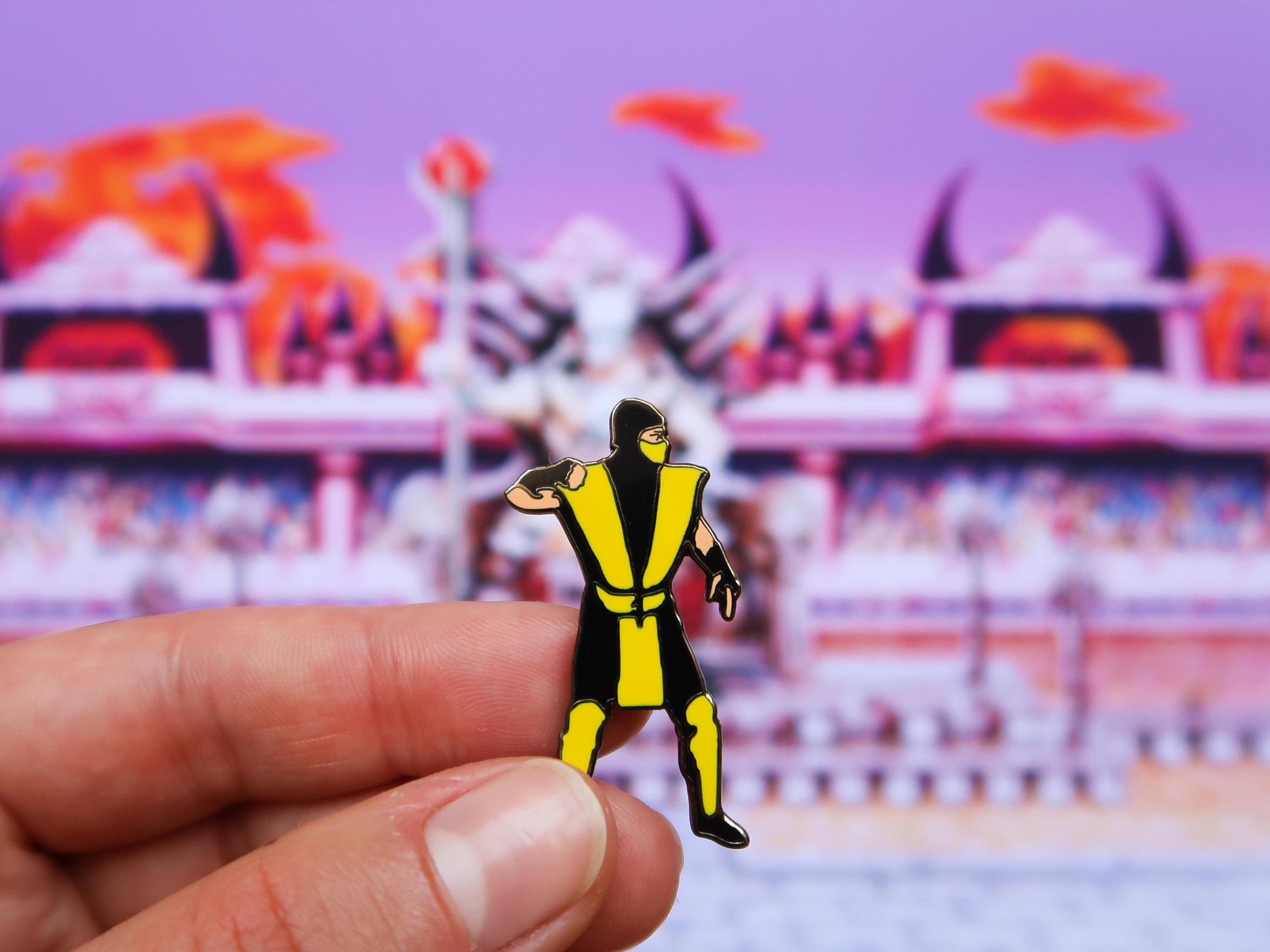 Scorpion Fatality Sliding Mortal Kombat Pin Glow in the Dark 