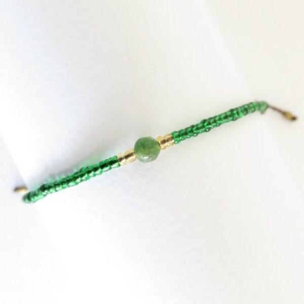 Bracelet perle de rocailles vert réf. 241110