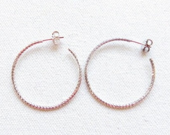 creole earrings