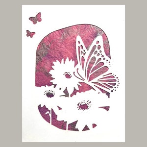 Carte découpée au laser Butterfly & Flowers avec insert personnalisable