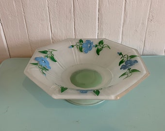 Console kit Indiana Glass blue green flowers hand painted milkglass crème - moderne art deco bowl - centre table // Fabriqué aux États-Unis