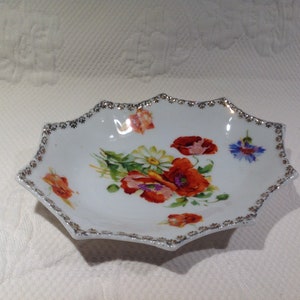 Prov Saxe ES Germany oval with flower porcelain dish - Small oval soup plate in flower pattern porcelain // Made in Germany