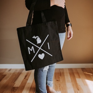 Tote Bag / Bags / Michigan / Mitten / Great Lake State / Gifts / Handmade / Gift Bag / Handbag