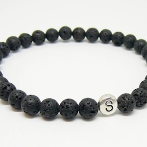 Pulsera inicial para hombre Pulsera de letras Joyería personalizada Pulsera de lava negra para regalo de novio Pulsera personalizada hombres Pulsera de roca de lava