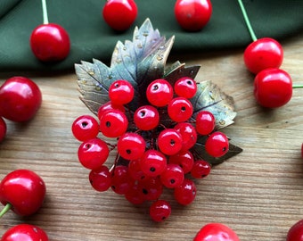 Red viburnum brooch Berry big pin closure Botanical Plant Forest jewelry Bright Autumn Fall accessory Nature Vegan jewelry gift Dainty pin