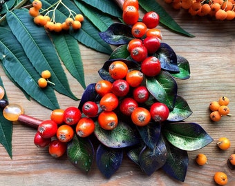 Collier d'églantier d'automne avec agate et grenat Collier couleurs d'automne Bijoux botaniques nature Baies d'automne Collier lumineux Bijoux végétaliens