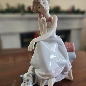 Lladro Girl on Phone - Etsy