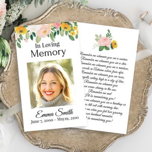 Carte de prière commémorative, célébration de la vie, carte funéraire In Loving Memory, floral rose et jaune, modèle Corjl modifiable PPF232