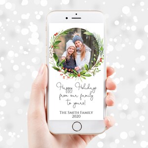 緑の花輪のクリスマス電子写真カード、ハッピーホリデーテキストメッセージ、電子メール、ソーシャルメディア 100% 編集可能 NOEL-N7 PPC-19