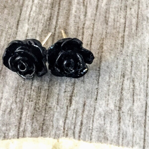 Black Rose Studs, Small black Rose studs, Handmade Earrings, Goth Jewelry, Gotic Style, Post Earrings, Black Flower studs, 8mm Gift for her