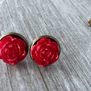 Metallic crimson red  Rose Earrings Metallic Rose Post Earrings, shiny red Rose Stud,red flower earrings, everyday studs,limited edition