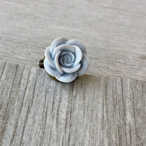Gray Rose Ring, verstelbare ring, Gray Rose Jewelry, bronzen ring, roos ring, antieke bronzen ring, geschenk onder de 10