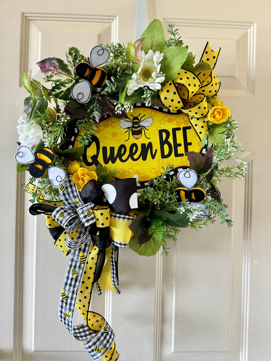 Bee Wreath for Front Door, Queen Bee Grapevine Wreath, Summer Bumble ...