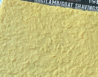 Little Buster Hog and Lamb Shaving Bed