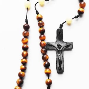 Rosario cattolico Cristo crocifisso scolpito a mano in altorilievo xilopale