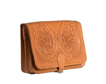 Embossed leather shoulder bag handmade floral pyrography design natural tan beige brown cross body satchel vintage saddle handbag purse l
