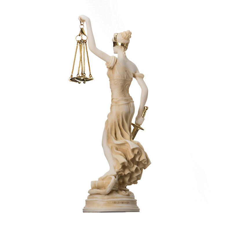 Greek Goddess Themis Statue Gold Colour Blind Lady Justice ...