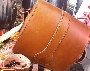Leather shoulder bag handmade design natural beige brown black cross body satchel vintage saddle handbag purse l