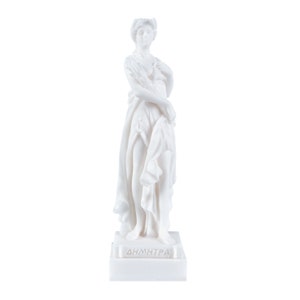 Demeter Godin van de oogst en de landbouw Albasten standbeeld 6,2 inch (16 cm)