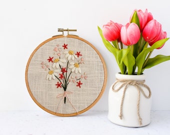 Lovely Bouquet Hand Embroidery Pattern, Digital PDF Embroidery Pattern, Valentine’s Day Embroidery Pattern, Floral Bouquet Embroidery