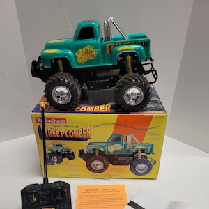 Vintage 1997 Radio Shack Street Comber 1 12 2WD RC 56 Ford F Monster Truck 600 4184 Excellent Working Condition. Etsy