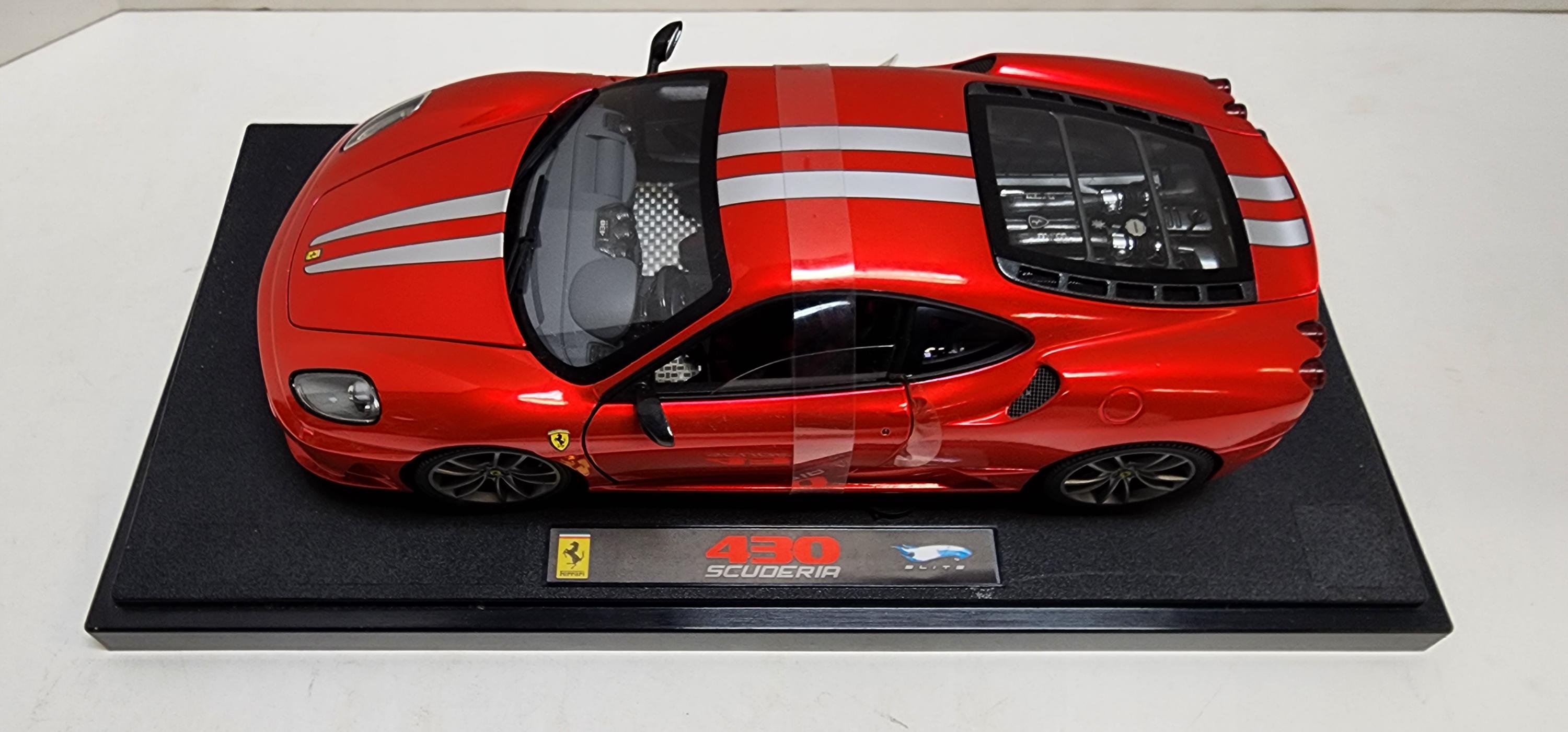 Ferrari 430 Scuderia 1:18 赤 Ferrari 430 Scuderia Hot Wheels Super Elite 1/18scale, Red