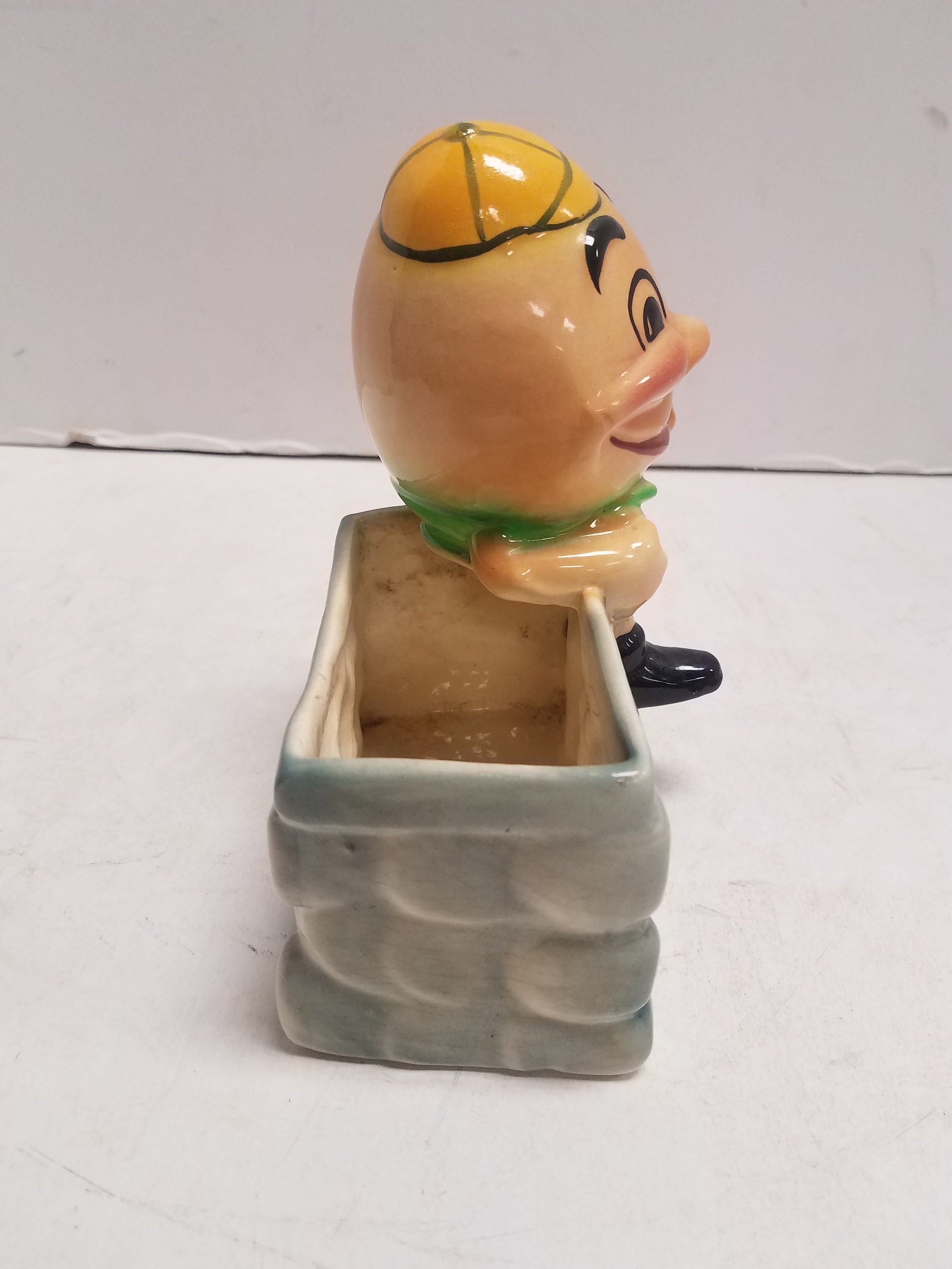 Vintage Antique Humpty Dumpty Sat on a Wall Ceramic Planter. - Etsy