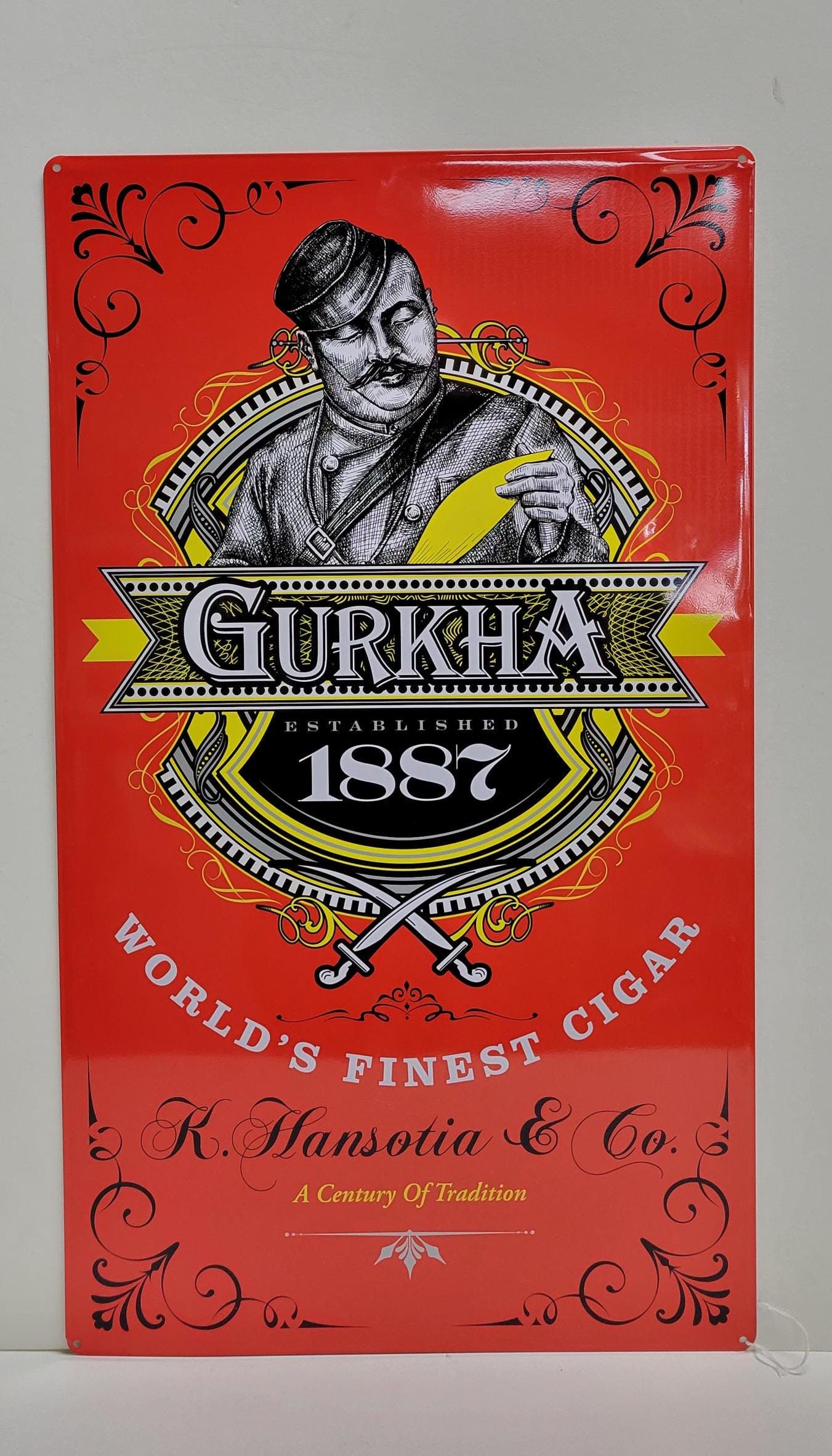Vintage GURKHA, World's Finest Cigar, K. Hansotia \u0026 Co, Sklep tytoniowy,  Tin Tacker, Wyświetlacz reklamowy. Żywy, przyciągający wzrok kolor - Etsy  Polska, image size:1351x2366