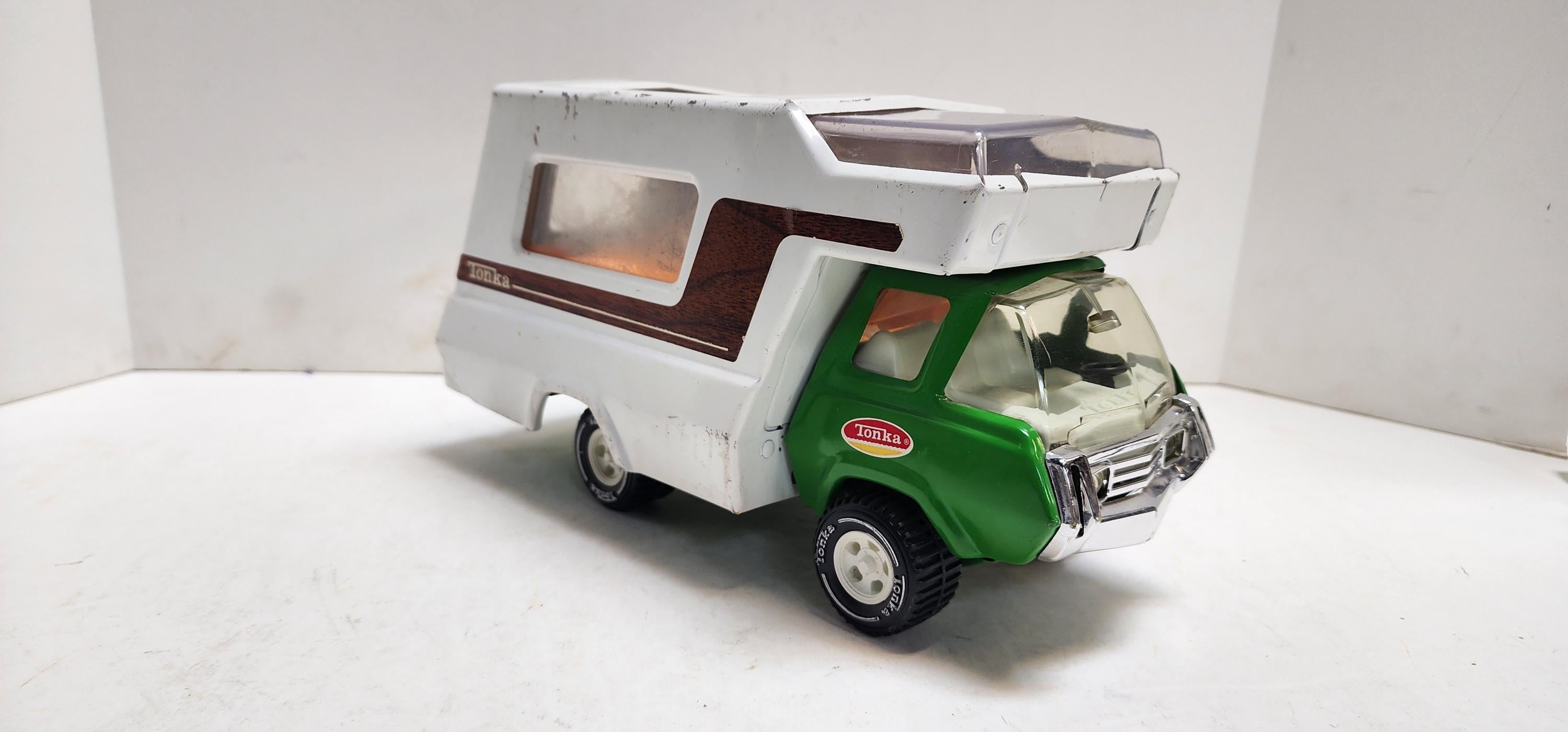 Vintage 1970's Tonka Camper ,RV, Truck, Pressed Steel Toy, Green
