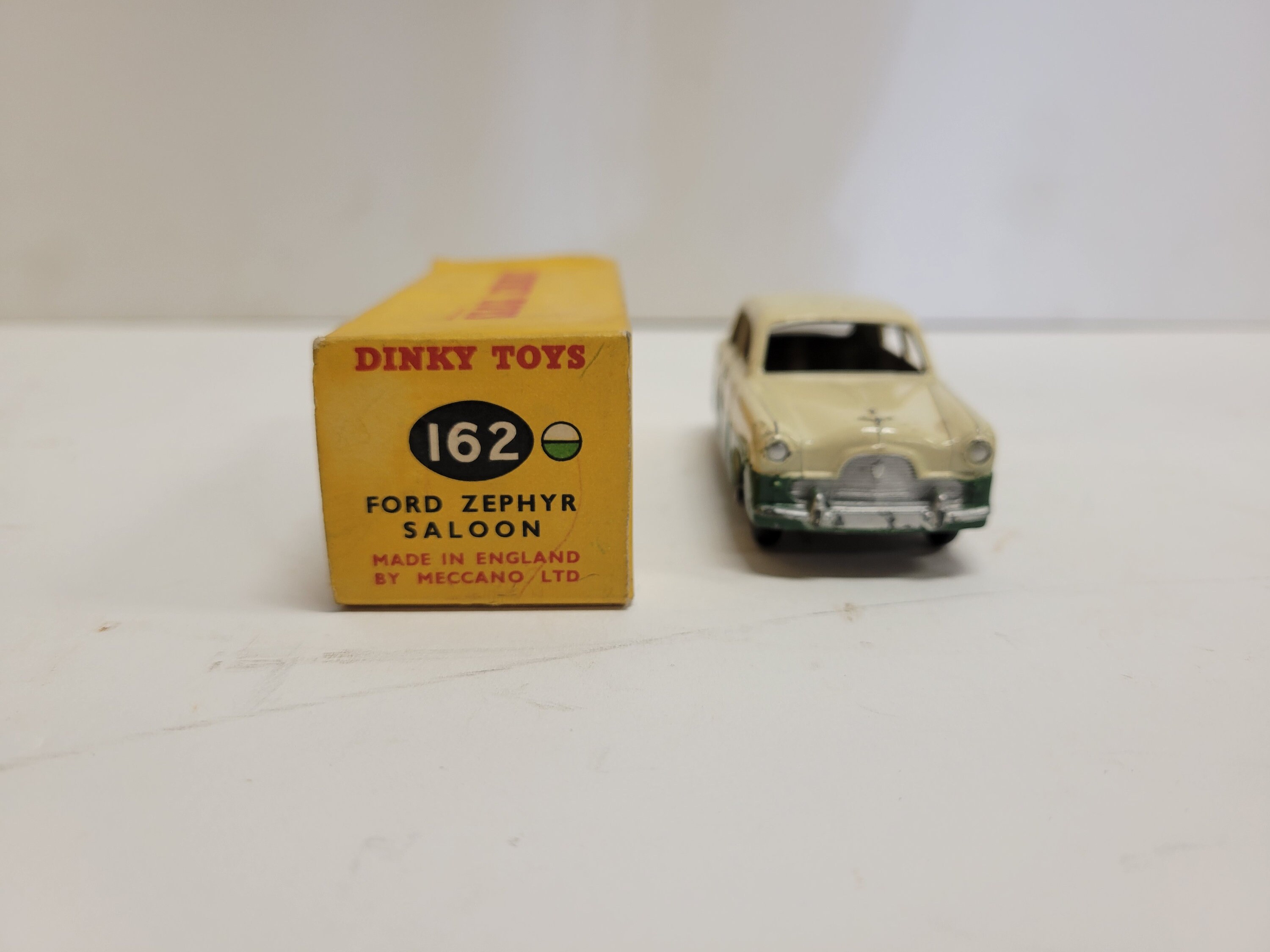 Amazon.co.jp: DINKY ディンキー タンクローリー MECCAN 1