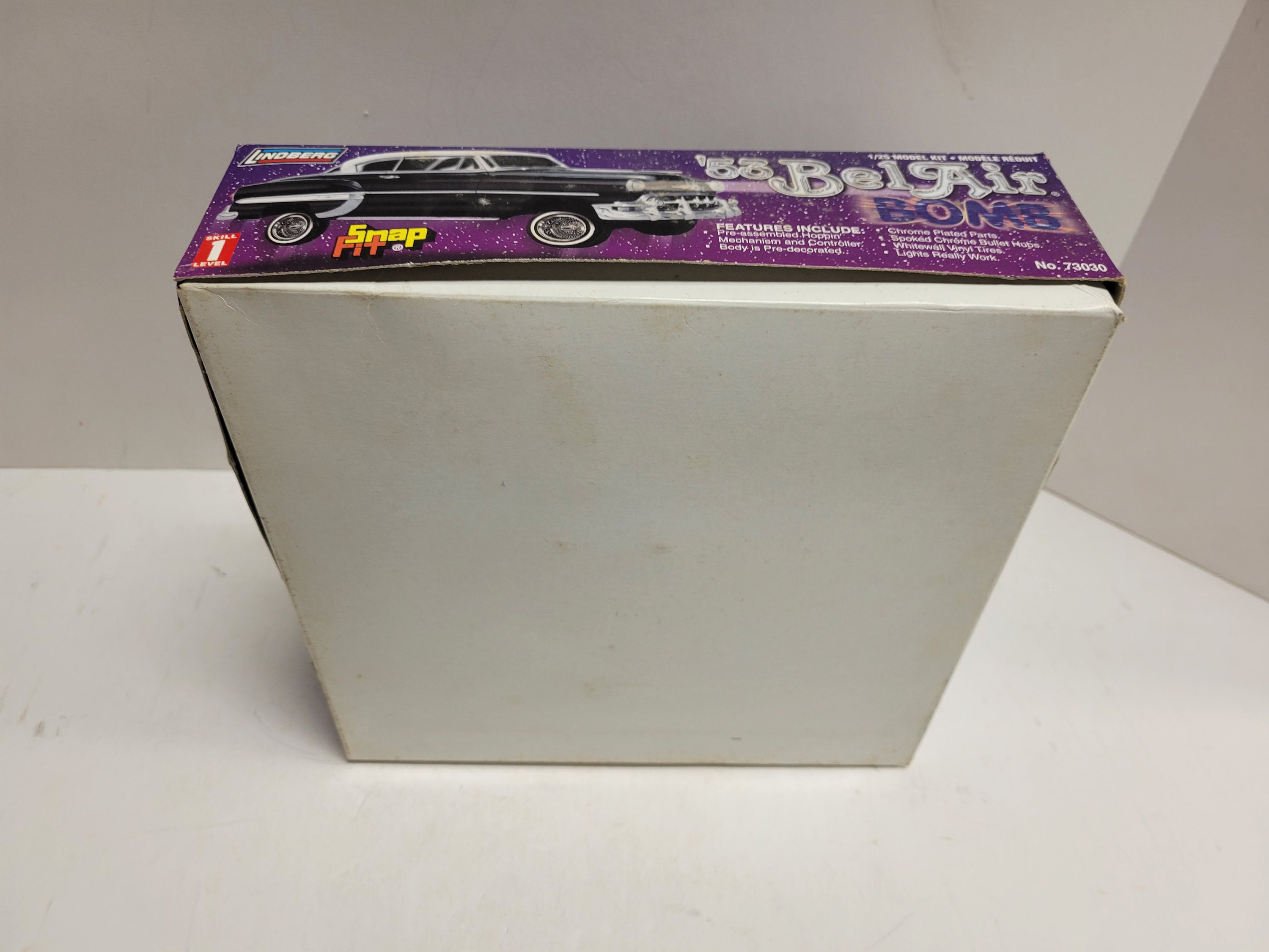 '53 Bel Air BOM 1/25モデルキット il_fullxfull.3611261952_b1a8.jpg