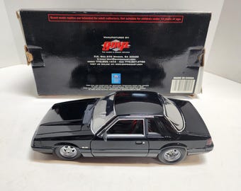 1/18 フォード　マスタング 楽天市場】ミニカー アメ車 1/18 フォード マスタング GT-SPIRIT