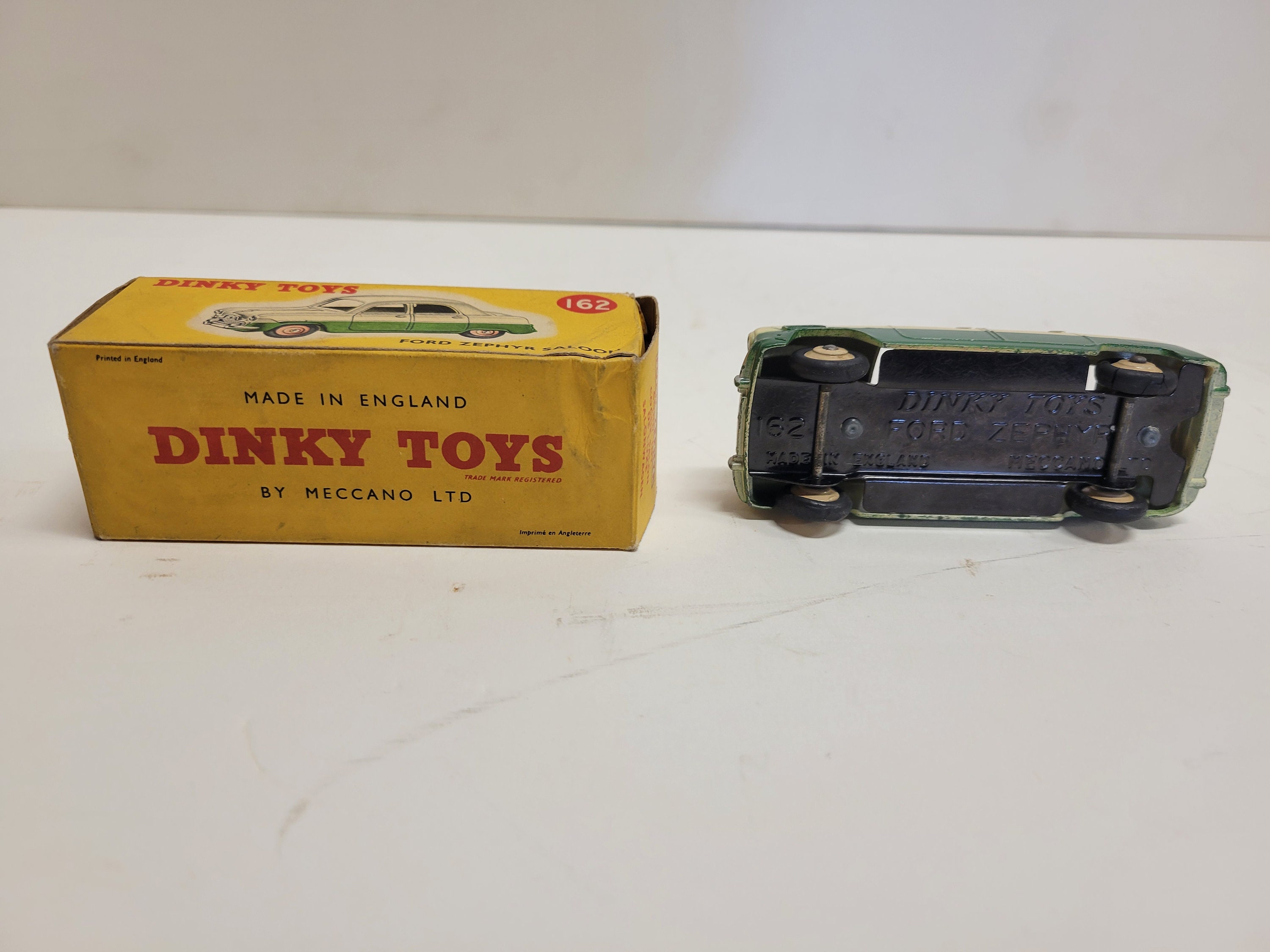 1950's Vintage Dinky Toys , Meccano LTD, 162 Ford Zephyr Saloon Toy Car, 2 Tone Paint With Original Box Made in England - Etsy 1950's Vintage Dinky Toys , Meccano LTD, 162 Ford Zephyr Saloon Toy Car, 2 Tone Paint With Original Box Made in England - Etsy