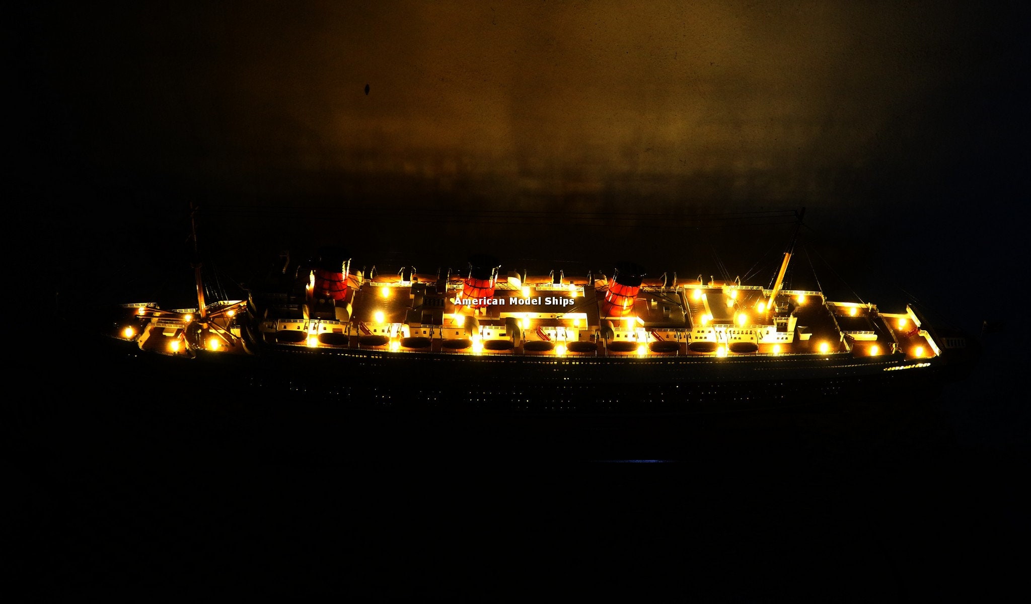 RMS Queen Mary With Lights Museum Quality Model 40 Etsy
