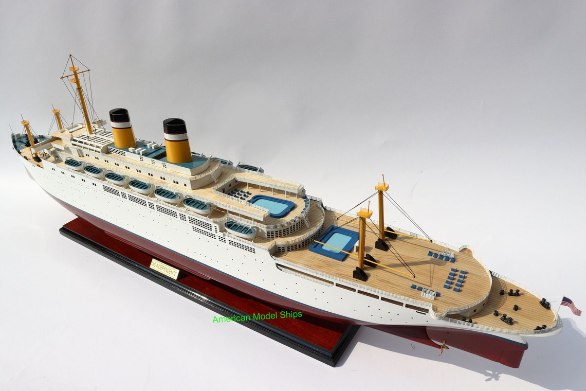 independence cruise ship