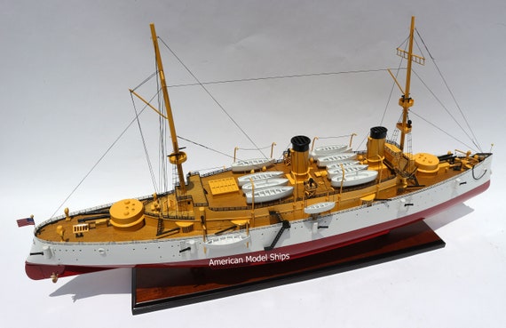 Revell, Inc. Plastic Official Model Cruiser U.S.S. Olympia H