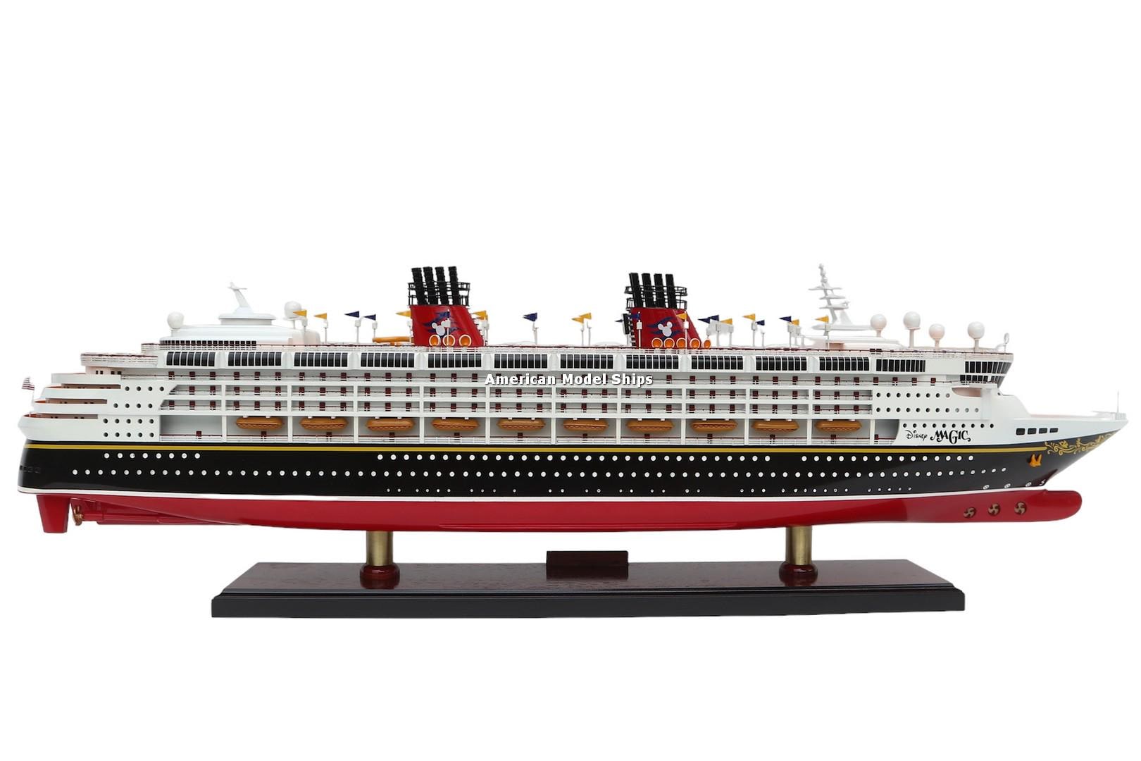 Yahoo!オークション - 新品特価 豪華客船 Disney Magic 82cmL