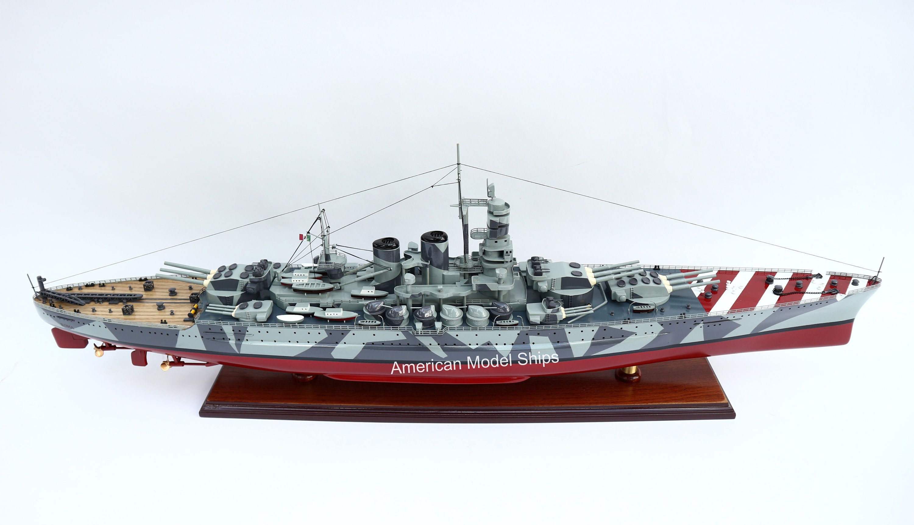 Italian Roma 1940 Battleship Model 39