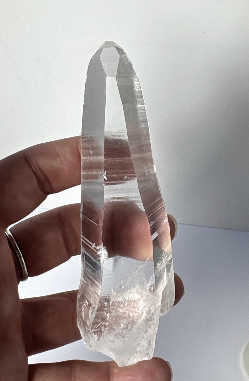 ISIS Lemurian Seed Crystal Point: 123.35g; 112x34x25mm