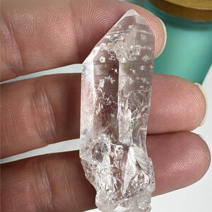 Sold Out - Small Key formations: 14.8g; 48.5x16.5x12mm