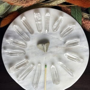 Quartz: Lemurian Seed Crystals 
Quantity: 15
Weight: 56.85 grams
Country of origin: Brazil
Ships from : USA