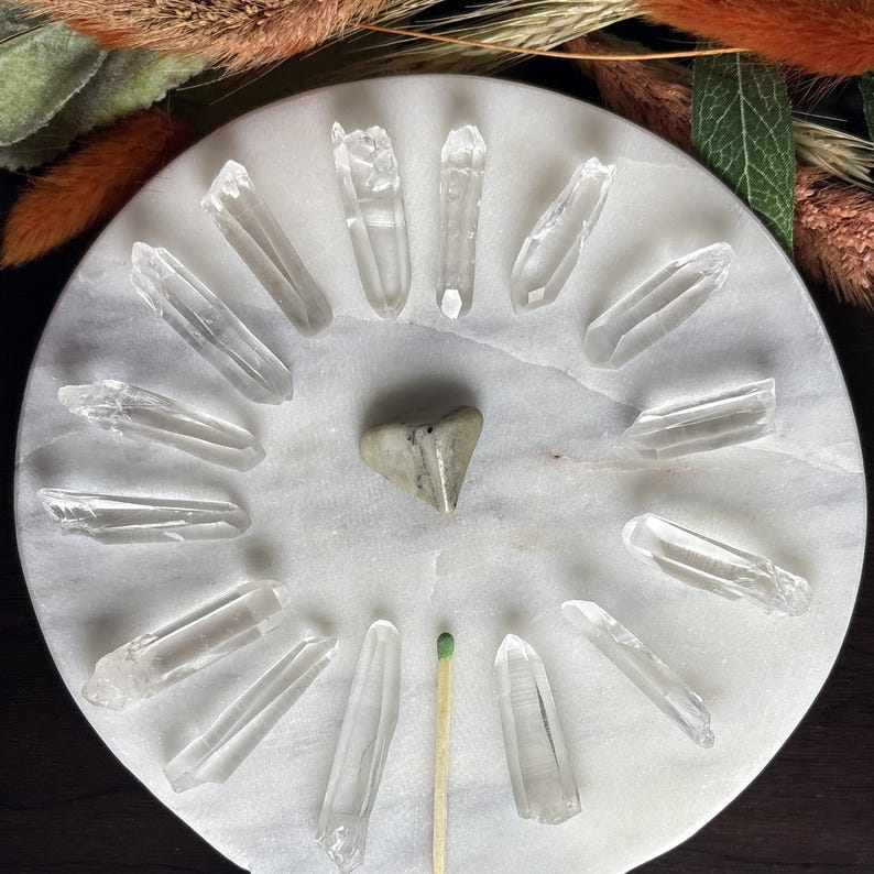 Quartz: Lemurian Seed Crystals 
Quantity: 15
Weight: 56.85 grams
Country of origin: Brazil
Ships from : USA